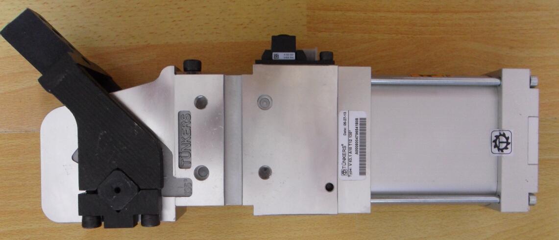 V63.1 A10 T12 30��  ��TUNKERS�A�o���